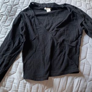 Black V Neck Long Sleeve crop